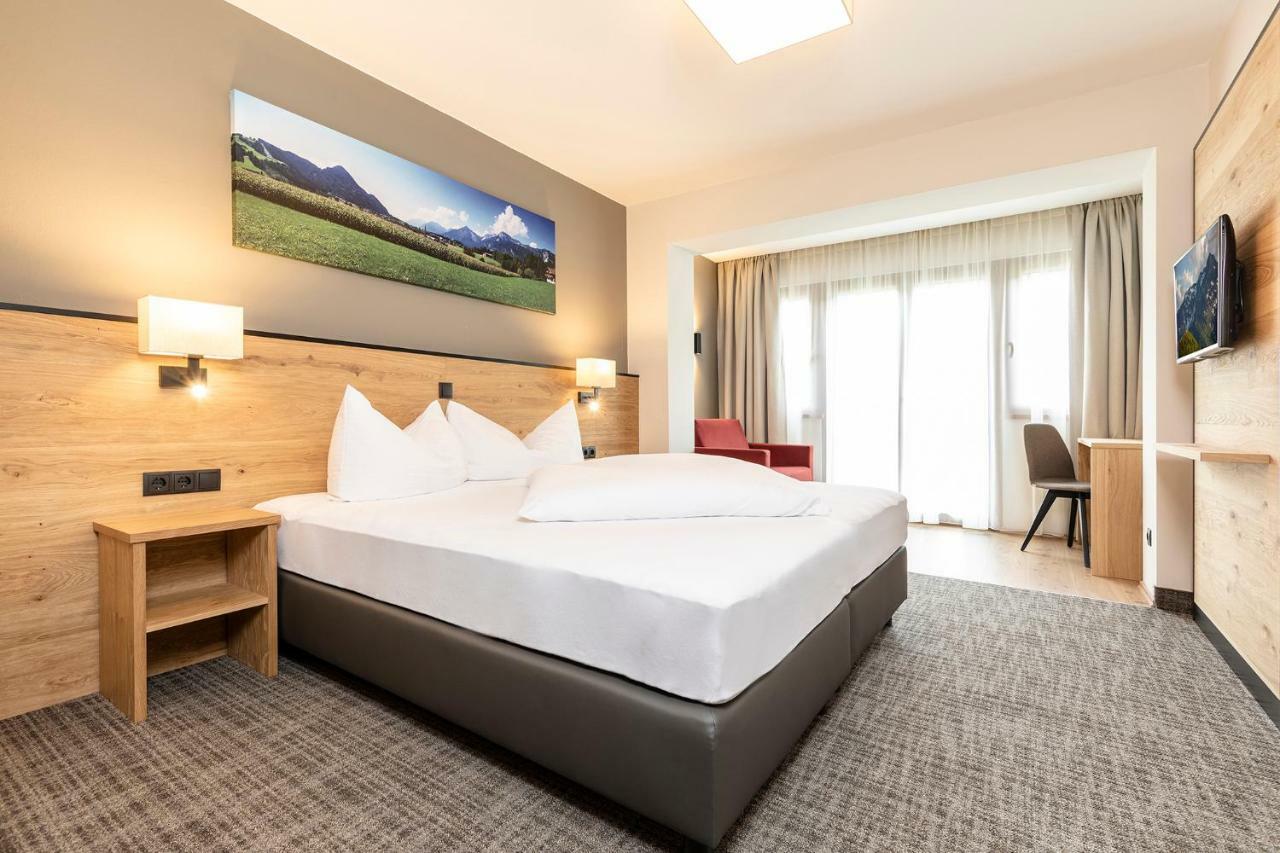 Hotel Stockerwirt 라이스임알바흐탈 외부 사진